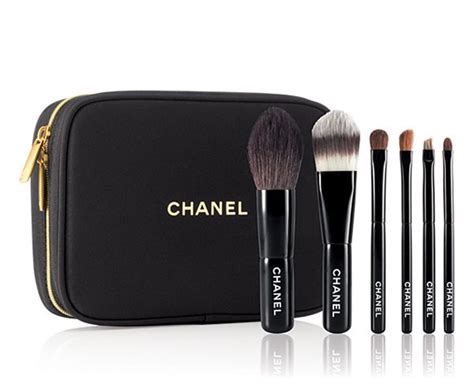 travel brush set chanel